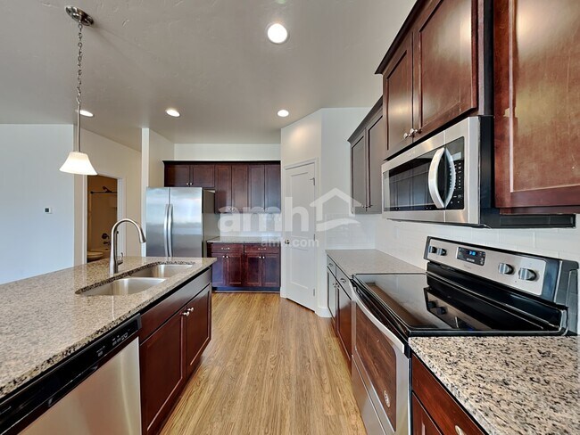 Foto del edificio - 1511 S Horton St