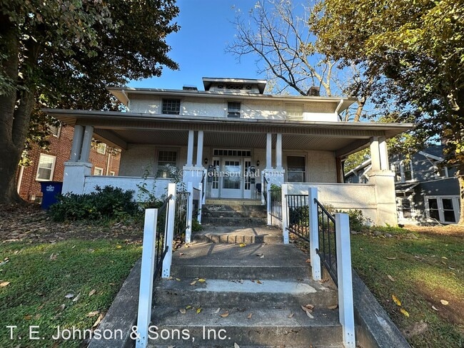 Building Photo - 1 br, 1 bath Apartment - Downtown and West...