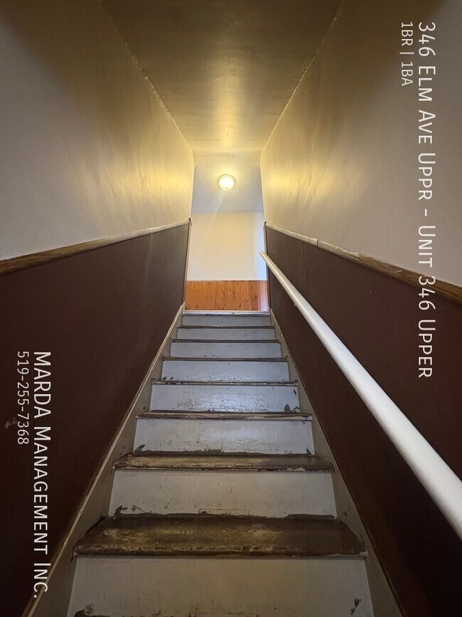 Photo du bâtiment - COZY 1 BED/1 BATH UPPER UNIT WEST WINDSOR INCLUSIVE W/ $50 CAP