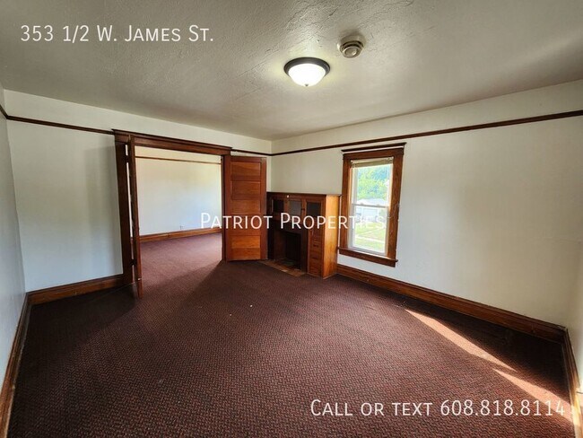 Building Photo - 353 1/2 W. James St.-