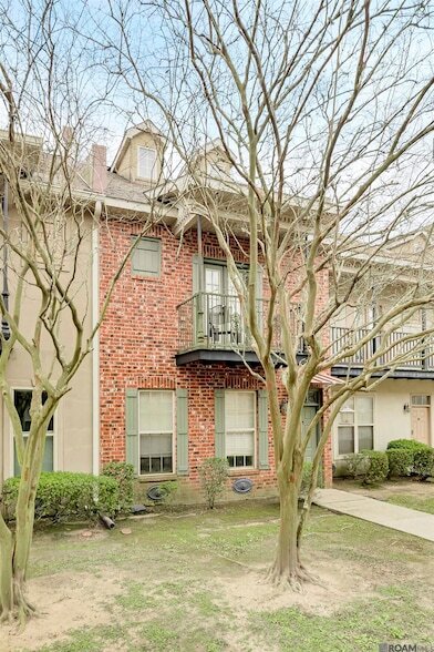 Foto del edificio - 10600 Lakes Blvd