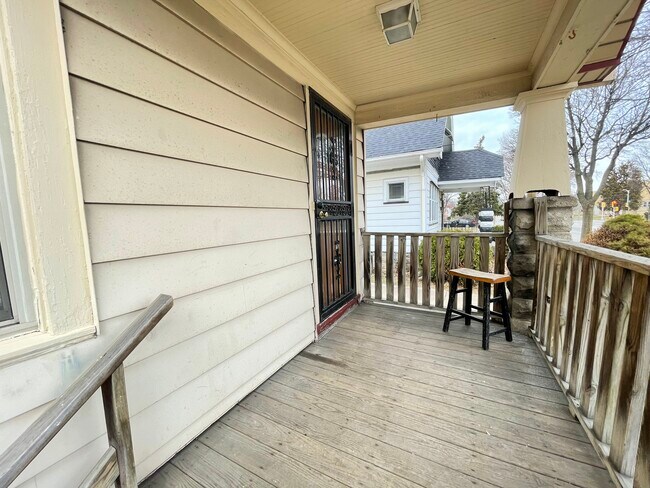 Building Photo - 4145 N 51st Blvd