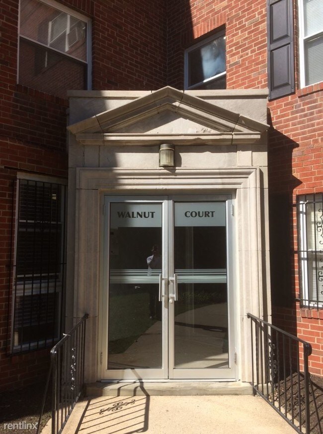 Foto del edificio - 689 W Walnut Ln