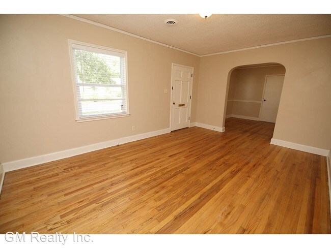 Building Photo - 3 br, 2 bath House - 4161 Lawrence Ave