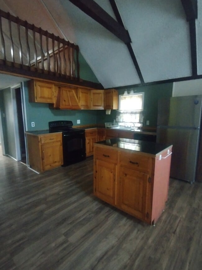 Building Photo - 418 Mercury Dr