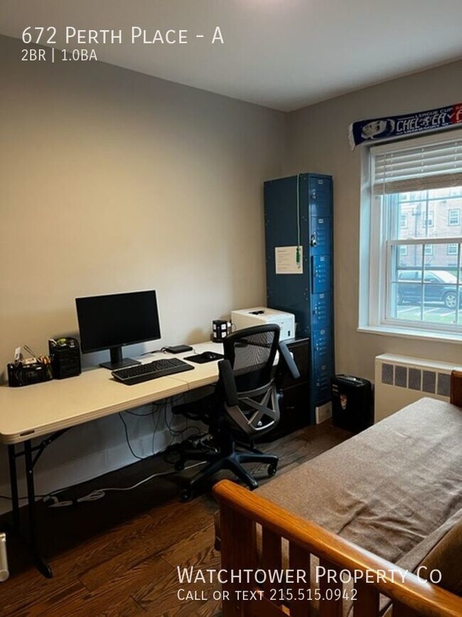Building Photo - ?Perfectly renovated 2 bedroom with outdoo...