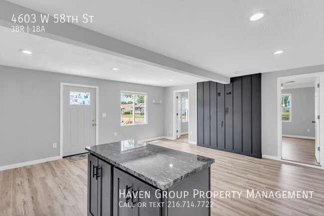 Building Photo - 4603 W 58th St