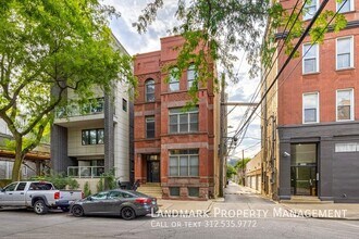Building Photo - 1546 N Hudson Ave