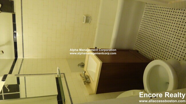 Foto del edificio - 349 Pleasant St