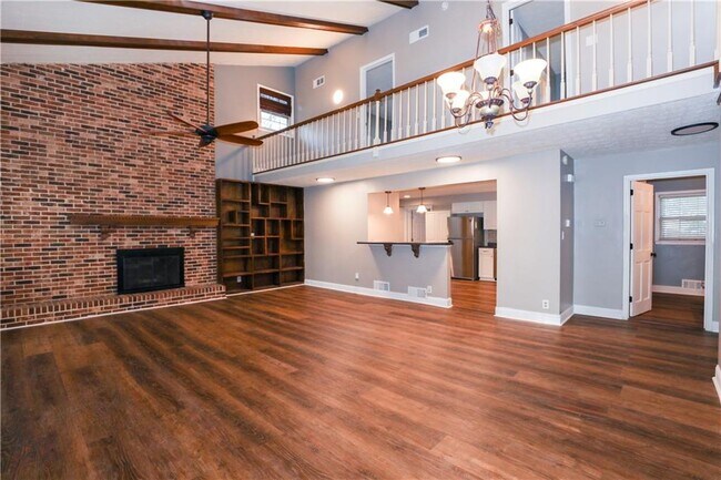 Foto del edificio - 3052 Riviera Dr