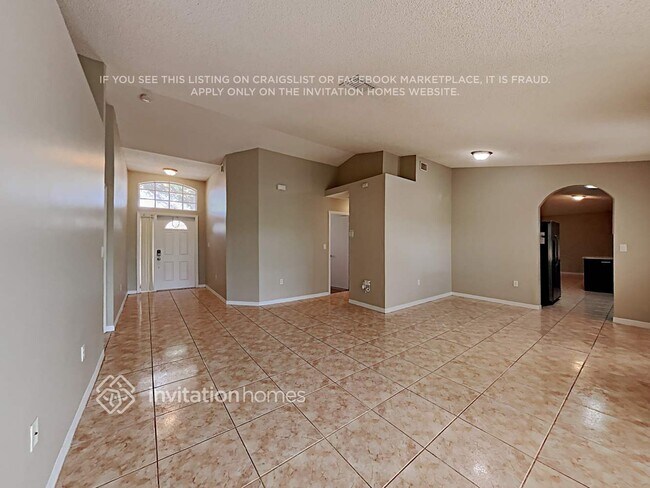 Building Photo - 10660 SW 21st St