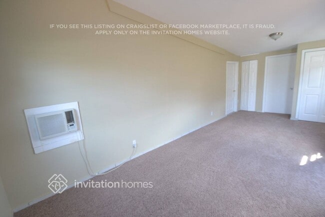 Building Photo - 8480 SW 33rd Terrace