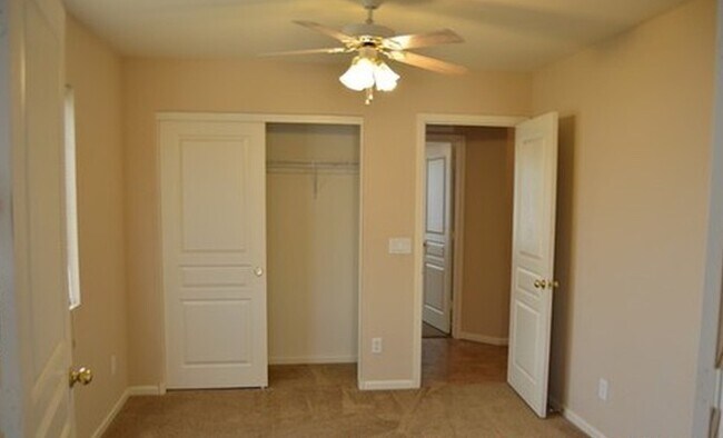 Foto del edificio - 11474 W Austin Thomas Dr