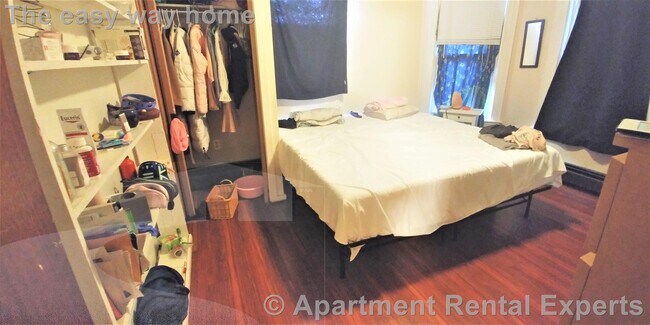 Foto del edificio - Davis / Teele Sq 3 Bedroom