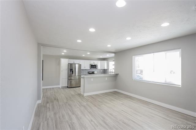 Building Photo - 9320 Ellen Ct