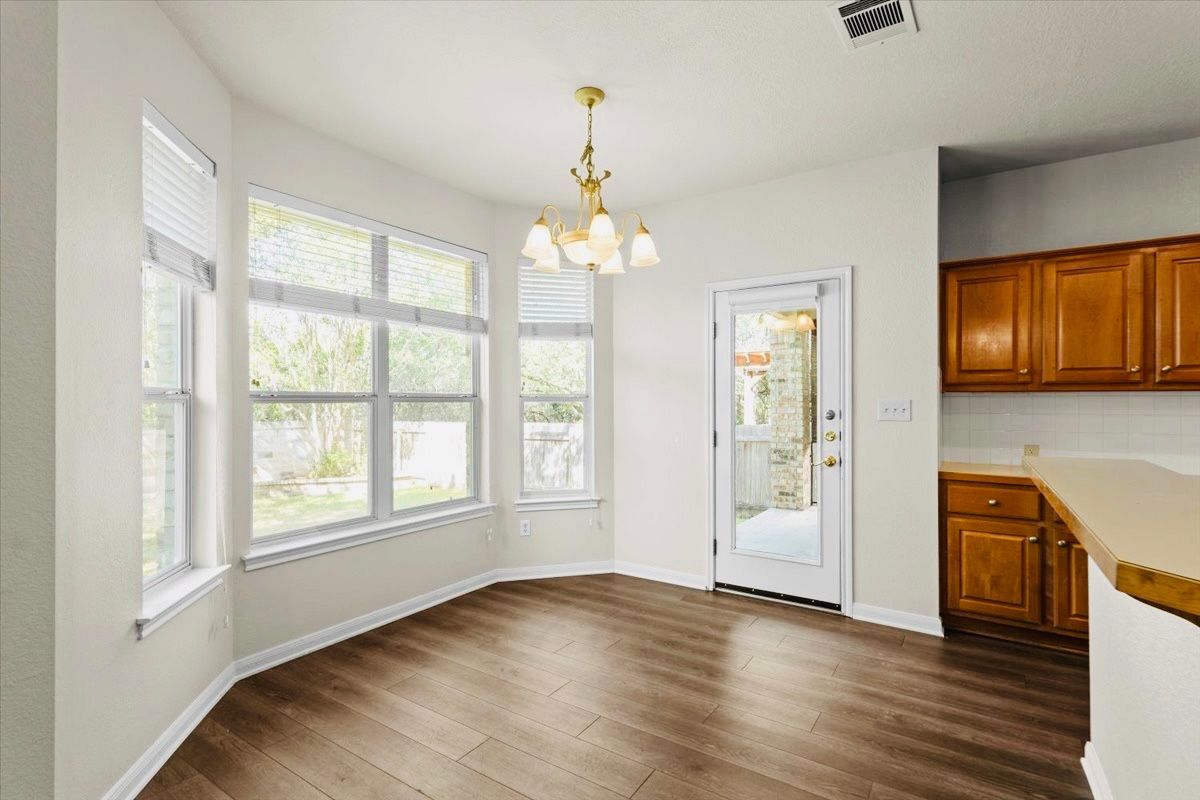 Building Photo - 3112 Burks Ln