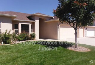 Building Photo - 2428 Jack Creek Rd