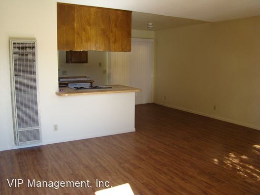 Primary Photo - 15473 Tokay St