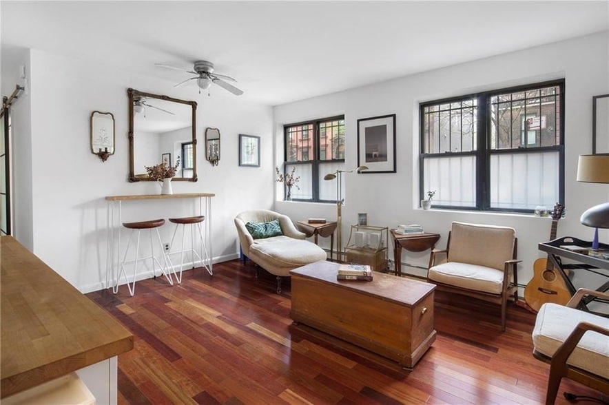 Primary Photo - 149 Lafayette Ave