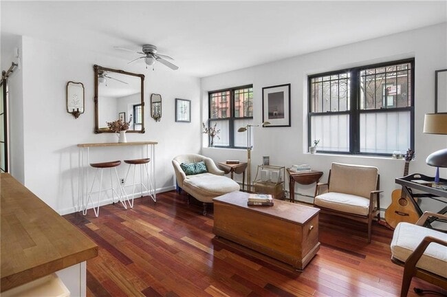 Photo - 149 Lafayette Ave Apartment