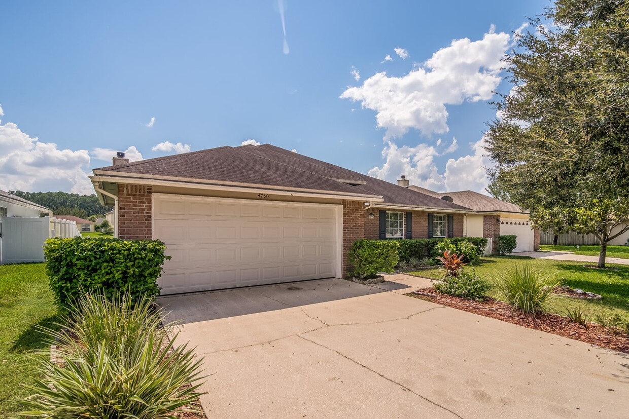 Primary Photo - 4730 Cumberland Cove Ct