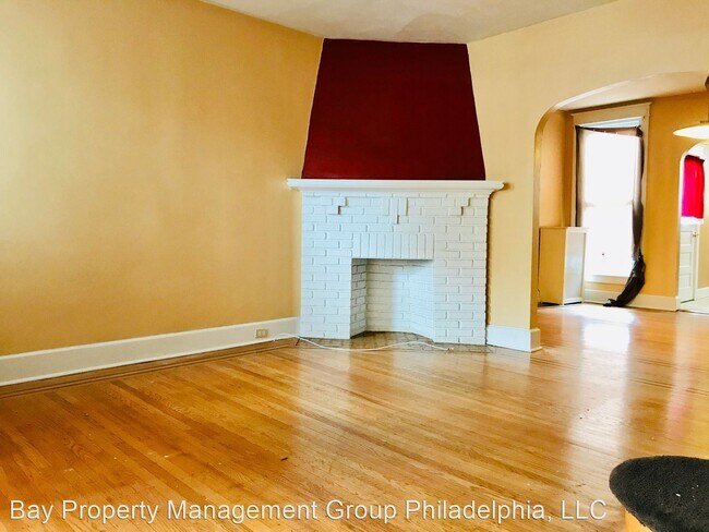 Building Photo - 3 br, 1 bath House - 958 Bridge St