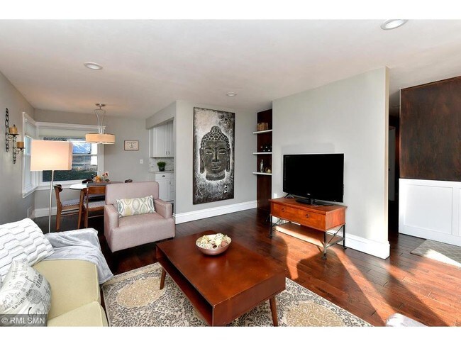 Foto del edificio - 3948 Abbott Ave S