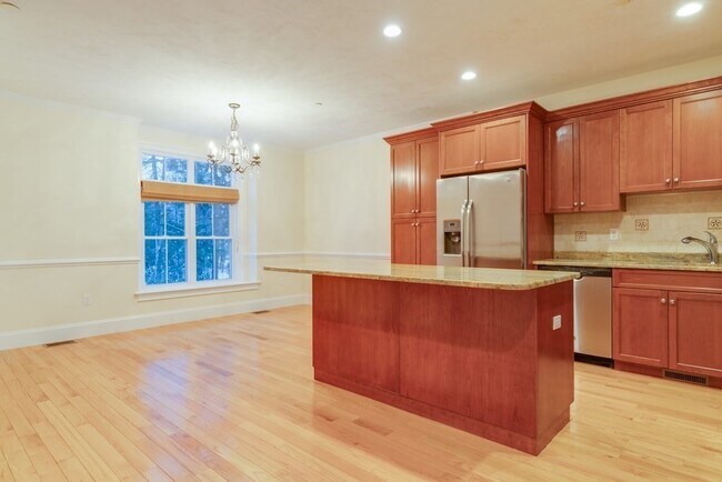 Foto del edificio - 34 Pleasant St