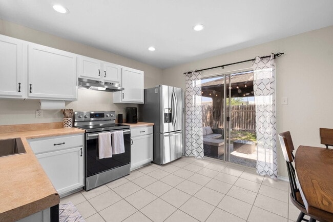 Foto del edificio - 2 Bedroom, 1 Bath Home on a Cul-de-Sac in Horizon Pointe