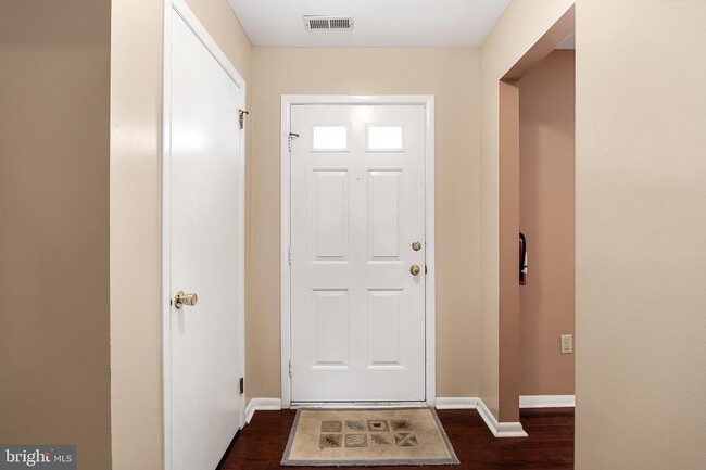 Building Photo - 24 Fulmar Dr