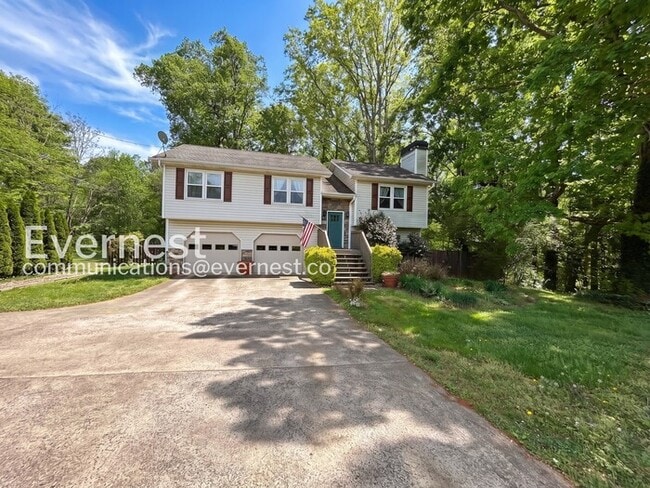 Building Photo - 2100 Toonigh Rd