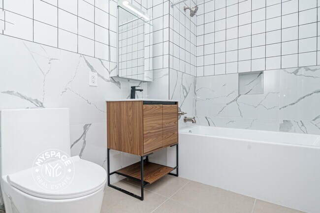 Foto del edificio - 251 Front St