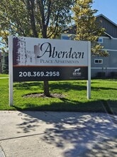 Building Photo - 1488 N Allumbaugh St