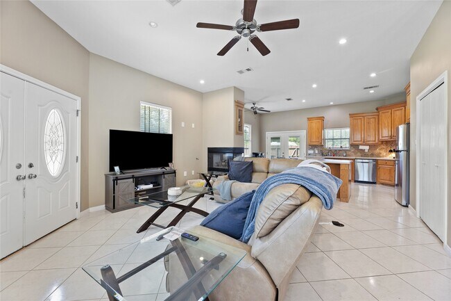 Foto del edificio - 22835 Fritz Ln