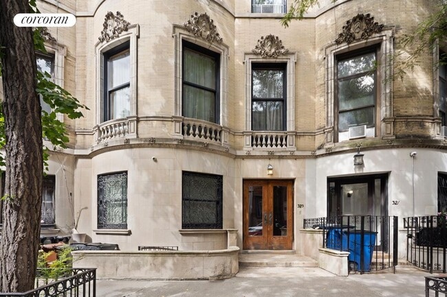 Building Photo - 323 W 89th St