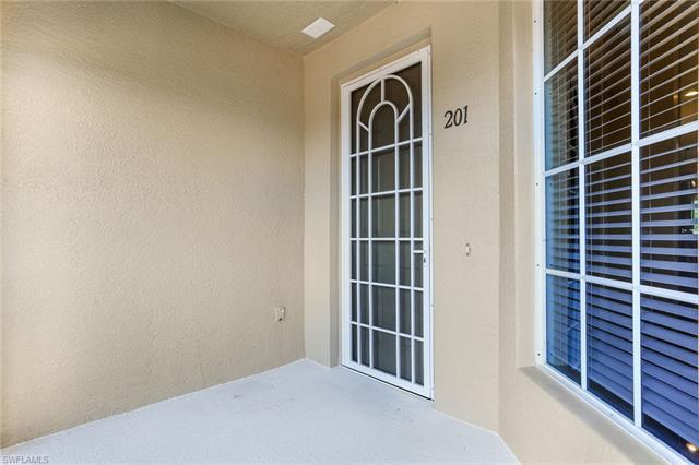 Building Photo - 11051 Corsia Trieste Way