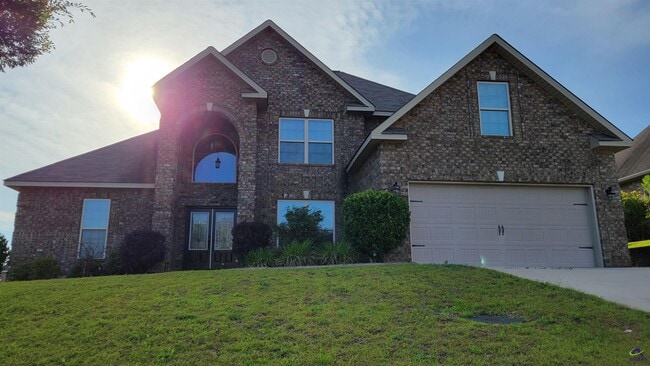 Building Photo - 105 Fortune Way