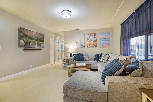 Foto del edificio - 1701 SW 32nd Ct