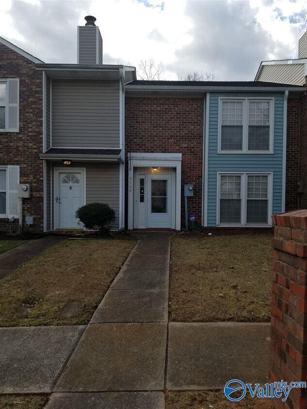 Primary Photo - 6724 Steeplechase Dr NW
