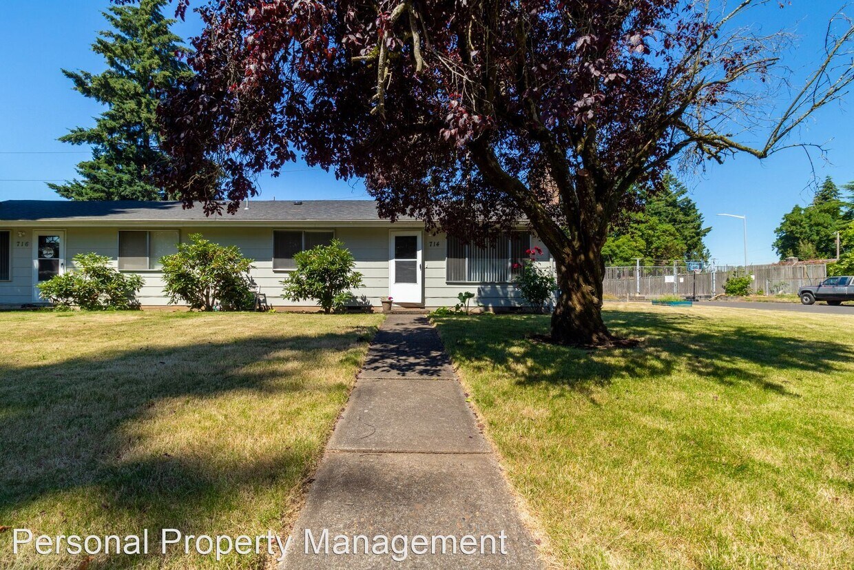 Primary Photo - 2 br, 1 bath House - 714 SE 110th Ave
