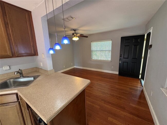 Building Photo - 2276 Raeford Rd