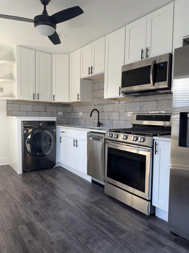 Foto del edificio - 538 N Taylor Ave