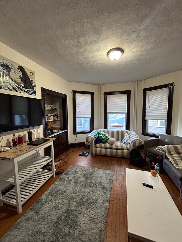 Foto principal - 17 Hillside St