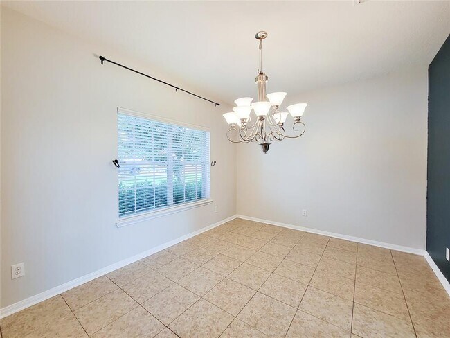 Building Photo - 6810 Keithwood Cir S