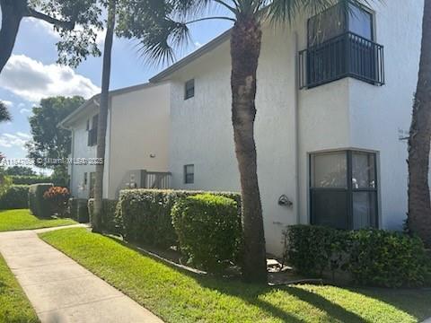 Foto principal - 4729 NW 22nd St