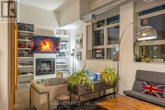 Building Photo - 155-155 Dalhousie St