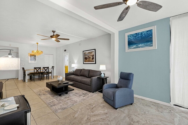 Building Photo - 5830 Jamaica Royale