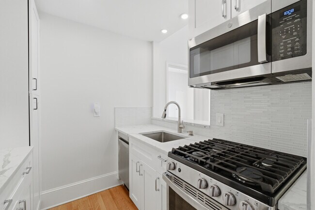 Foto del edificio - 1851 Columbia Rd NW