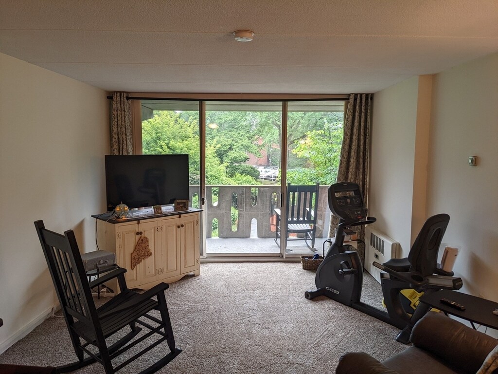 200 Swanton St Unit L31, Winchester, MA 01890 Room for Rent in