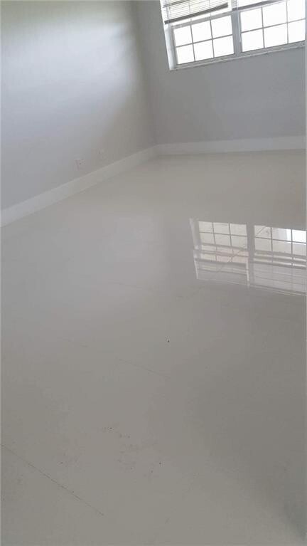 Foto del edificio - 3150 N Course Ln